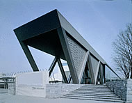 東京都現代美術館